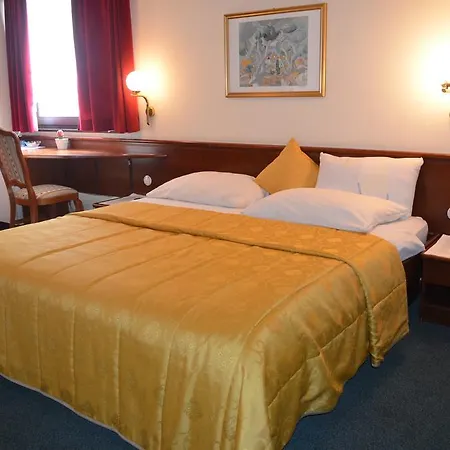 Gostisce Jutrisa Rogatec