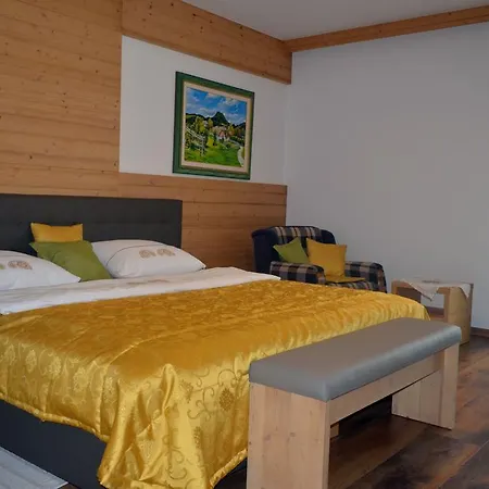 Gostisce Jutrisa Gasthuis Rogatec